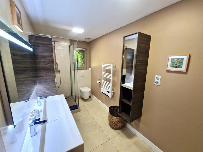 Maison - 97 m² - 3 pièces