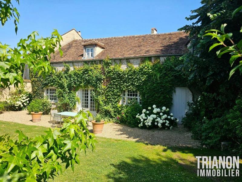 Propriété - 340 m² - 7 pièces