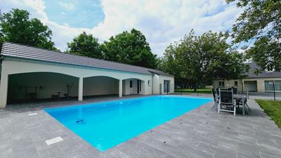 Maison - 152 m² - 5 pièces