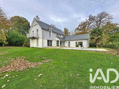 Maison - 188 m² - 6 pièces