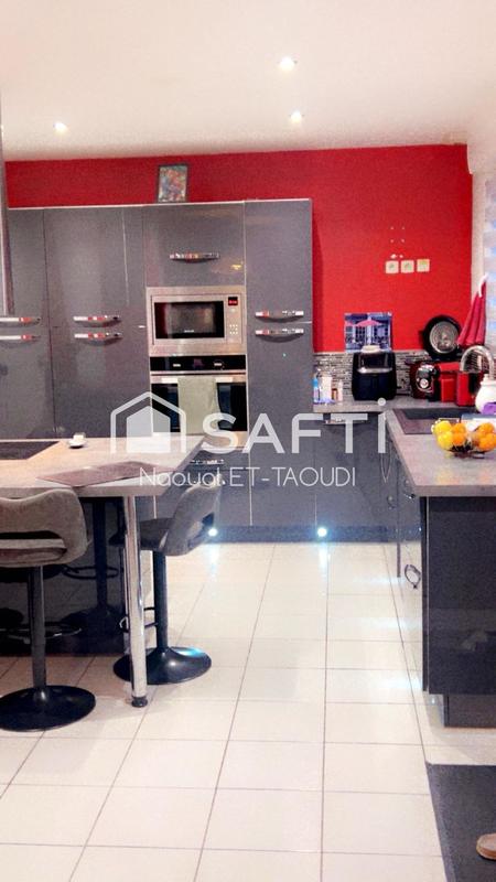 Maison - 105 m² - 5 pièces