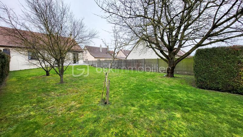 Pavillon - 95 m² - 5 pièces