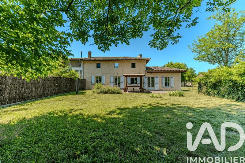 Maison - 153 m² - 7 pièces
