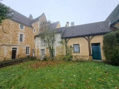 Hôtel particulier - 216 m² - 9 pièces