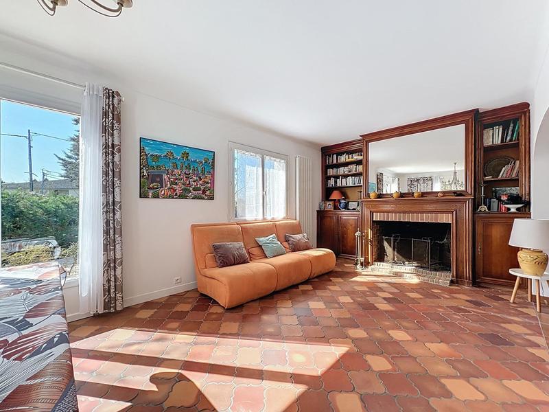 Maison - 180 m² - 6 pièces