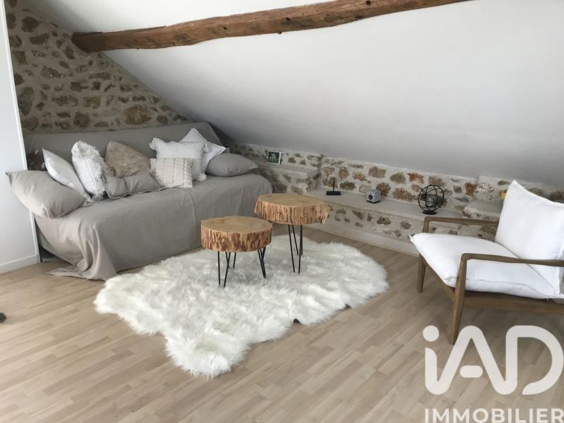 Maison de village - 180 m² - 8 pièces