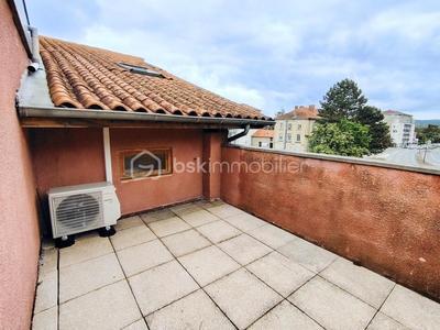 Appartement - 65 m² - 2 pièces