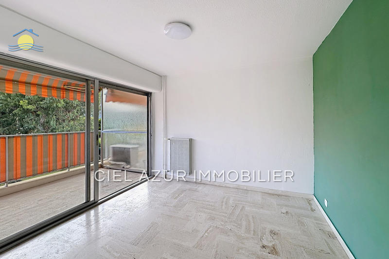 Appartement - 75 m² - 4 pièces