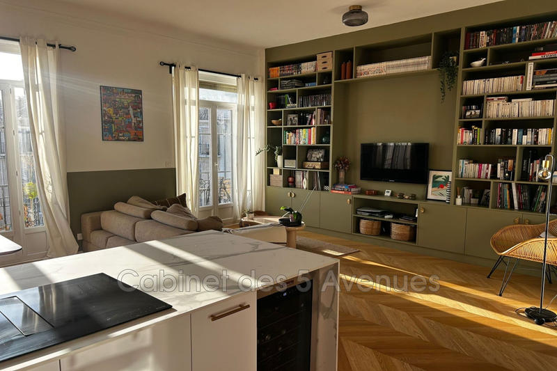 Appartement - 90 m² - 4 pièces