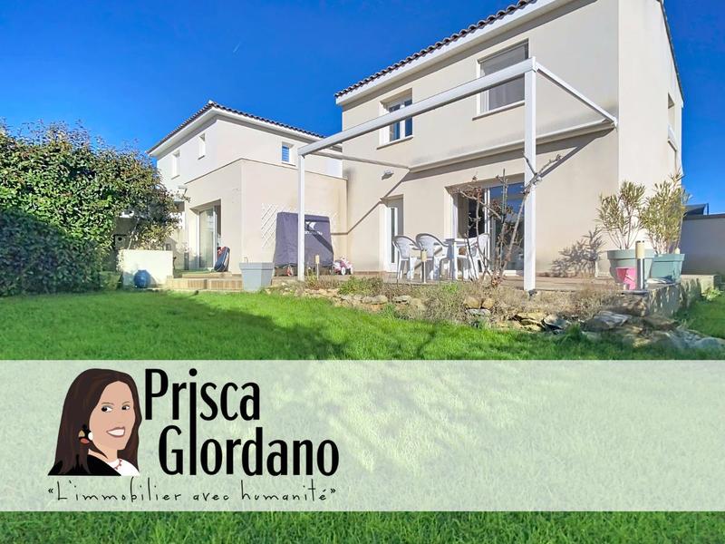 Maison - 88 m² - 4 pièces