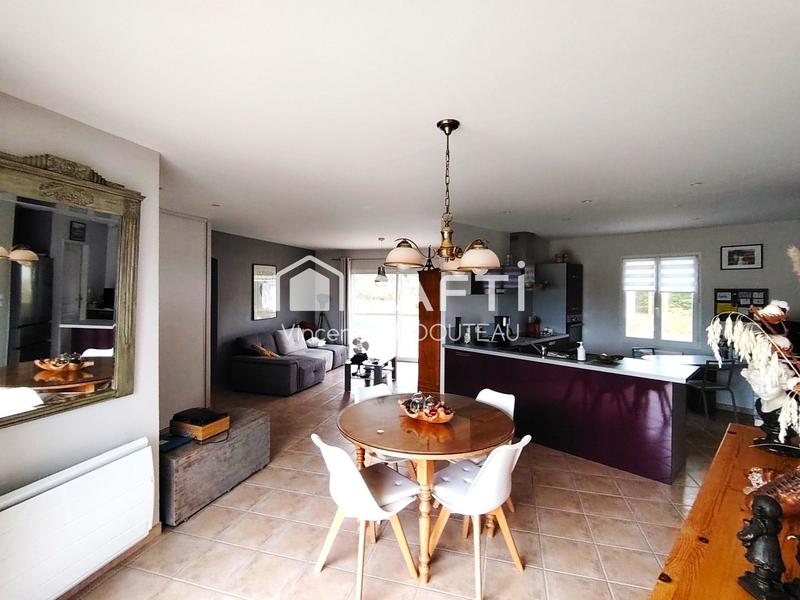 Maison - 92 m² - 4 pièces