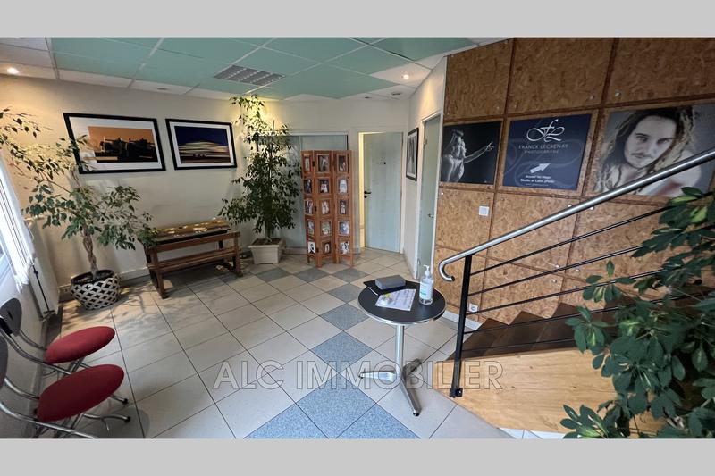 Appartement - 210 m² - 4 pièces