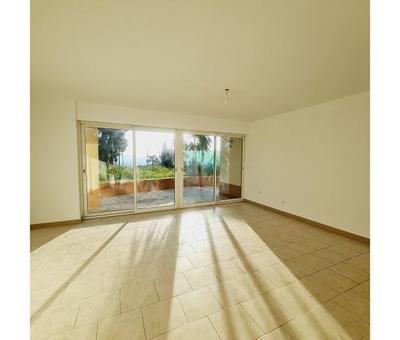 Appartement - 95 m² - 4 pièces