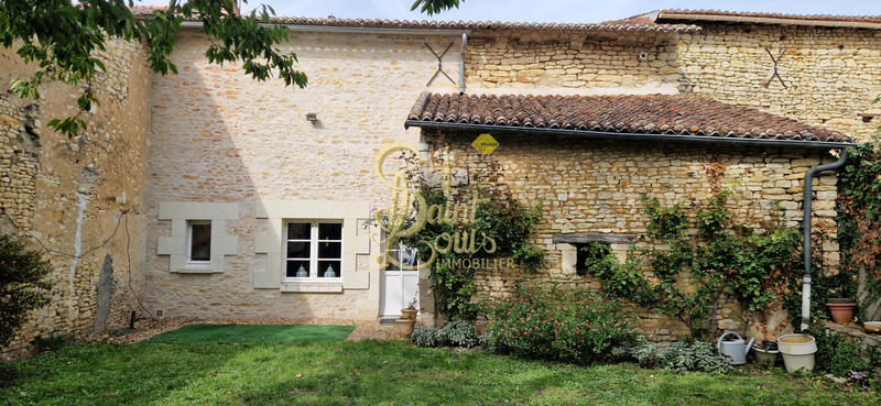 Maison - 97 m² - 3 pièces