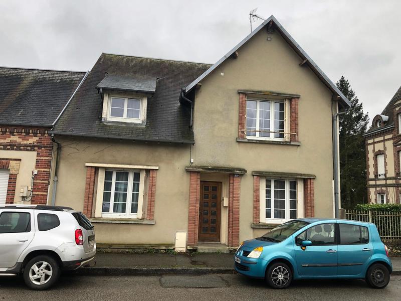 Maison - 98 m² - 5 pièces