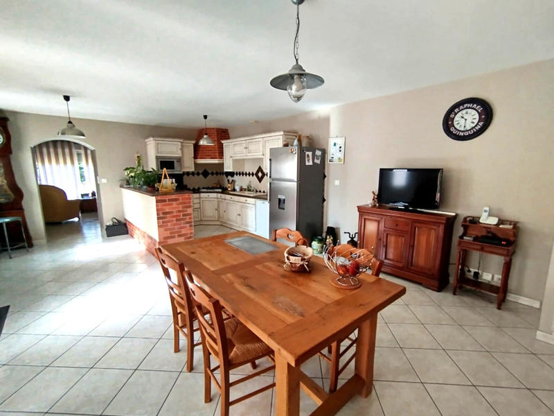 Maison - 166 m² - 5 pièces