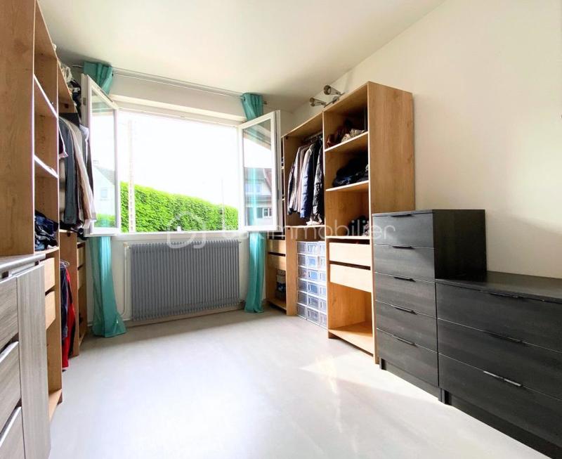 Maison - 144 m² - 7 pièces