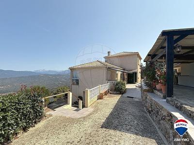 Villa - 179 m² - 6 pièces