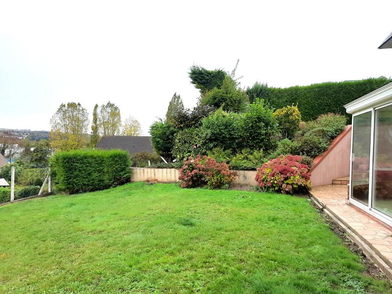 Maison - 185 m² - 7 pièces