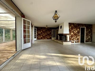 Maison - 150 m² - 7 pièces