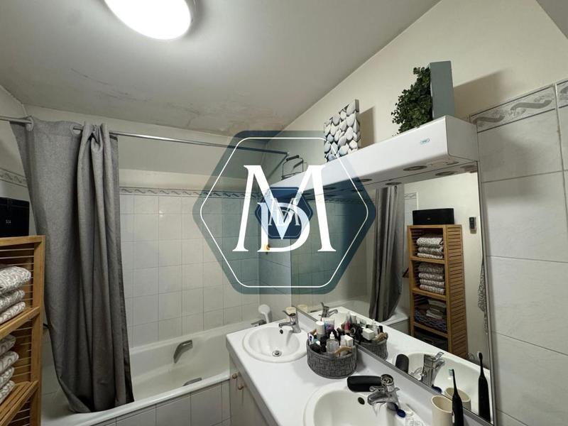 Appartement - 84 m² - 4 pièces