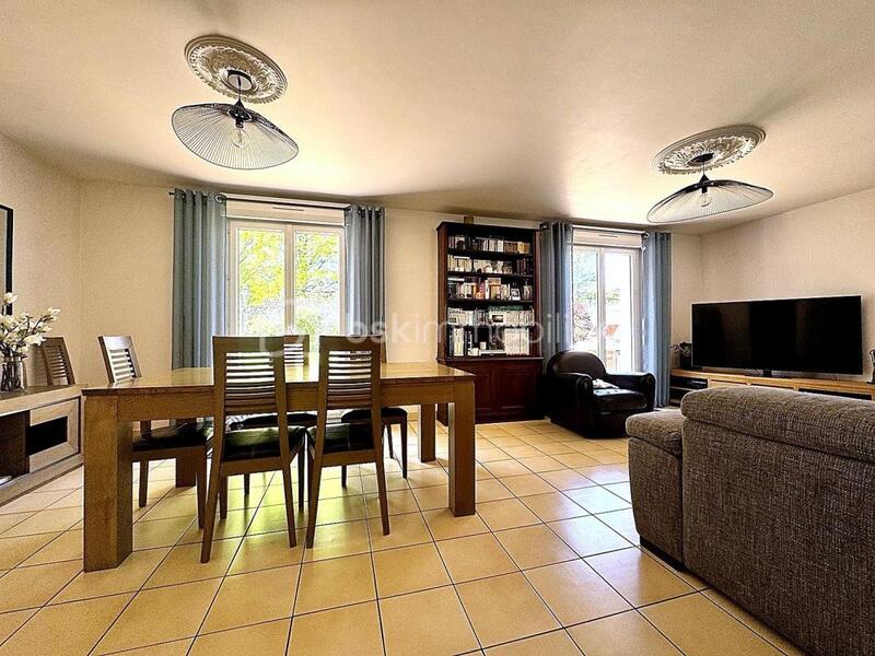 Maison - 178 m² - 6 pièces