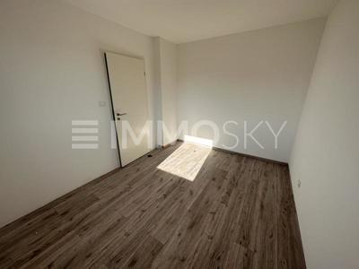 Maison - 81 m² - 5 pièces