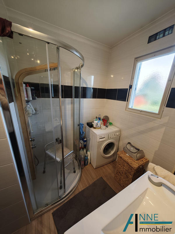 Maison - 104 m² - 5 pièces