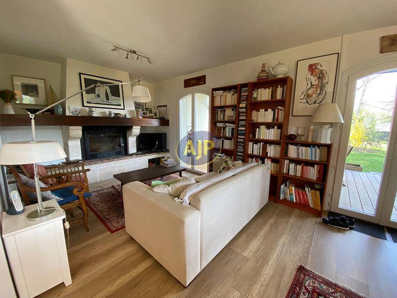 Maison - 122 m² - 6 pièces