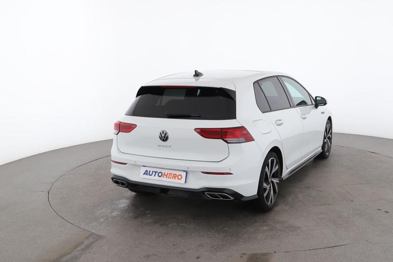 Volkswagen Golf VIII 2.0 Tdi Src R-Line Dsg7 150 ch
