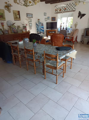 Maison de village - 120 m² - 8 pièces