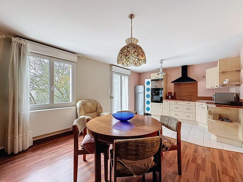 Maison - 86 m² - 5 pièces