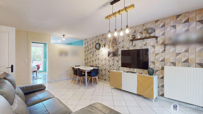 Appartement - 84 m² - 4 pièces