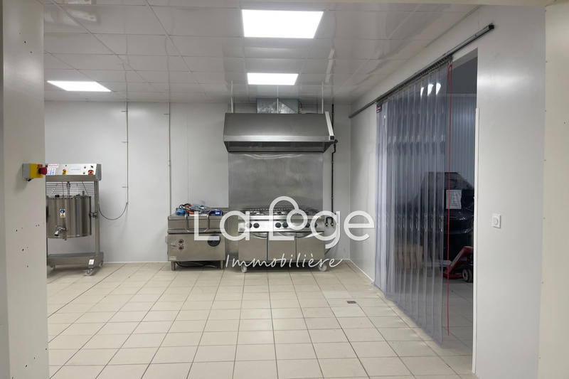 Local commercial - 700 m²