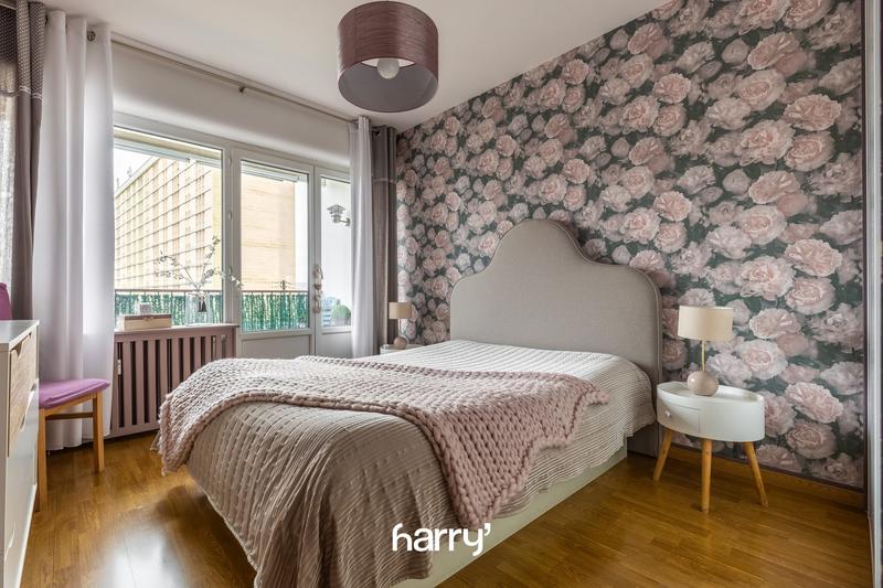 Appartement - 84 m² - 4 pièces