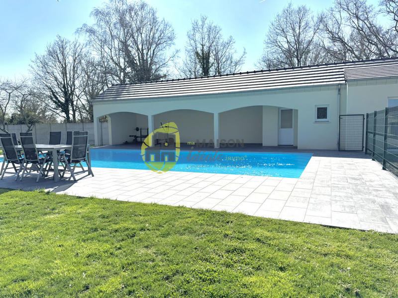 Maison - 155 m² - 5 pièces