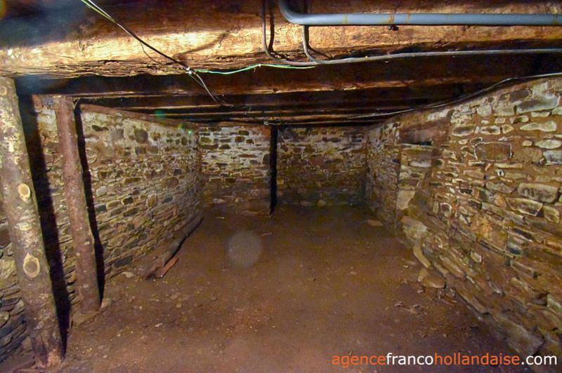 Chaumière - 75 m² - 4 pièces