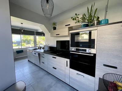 Maison de village - 144 m² - 9 pièces