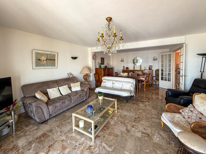 Appartement - 102 m² - 3 pièces