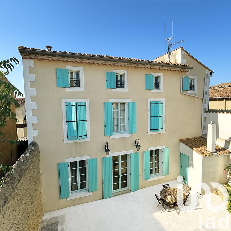 Maison de village - 318 m² - 10 pièces