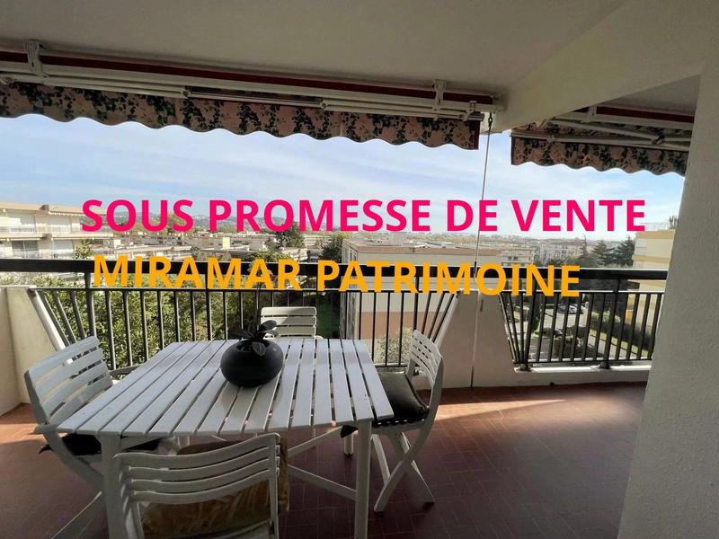 Appartement - 99 m² - 4 pièces