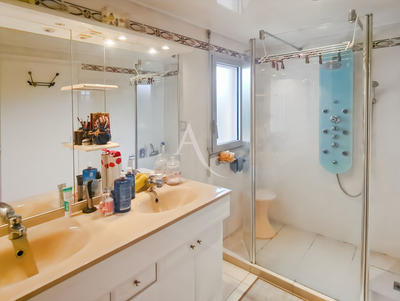 Maison - 113 m² - 4 pièces