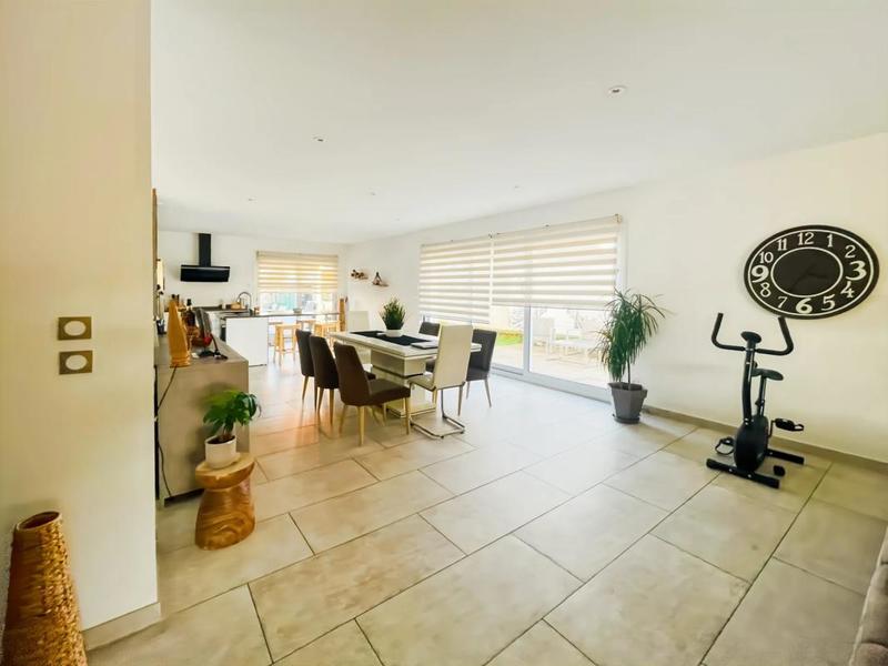 Maison - 155 m² - 5 pièces