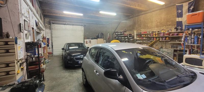 Maison - 272 m² - 10 pièces