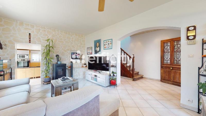 Maison - 160 m² - 6 pièces