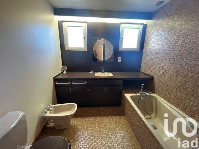 Maison de maîtres - 180 m² - 6 pièces