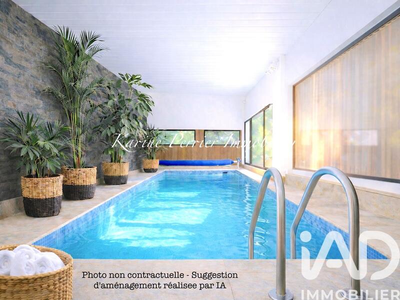 Maison de maîtres - 330 m² - 9 pièces