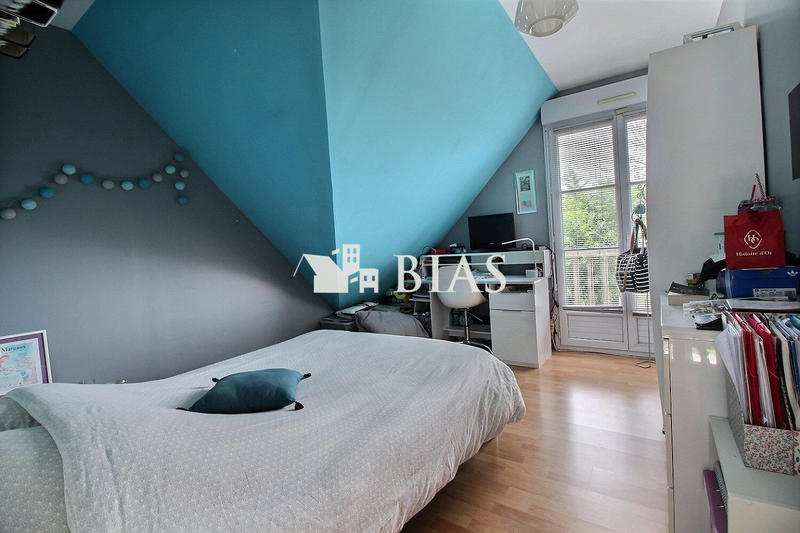 Maison - 138 m² - 6 pièces