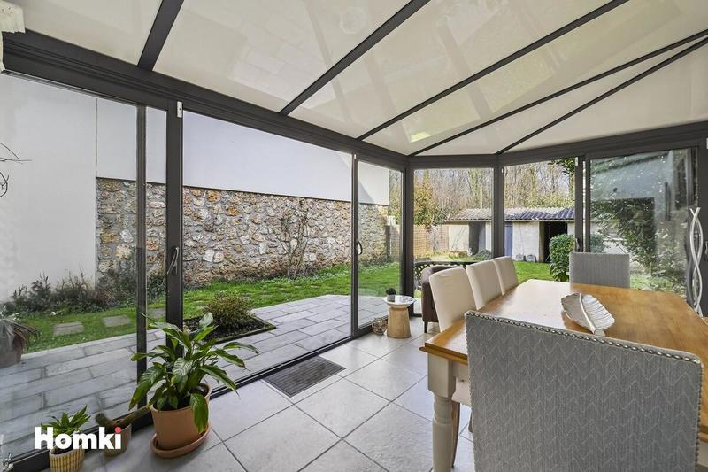 Maison - 140 m² - 5 pièces