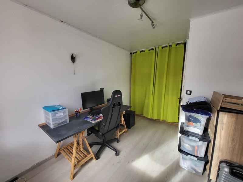 Maison - 80 m² - 5 pièces